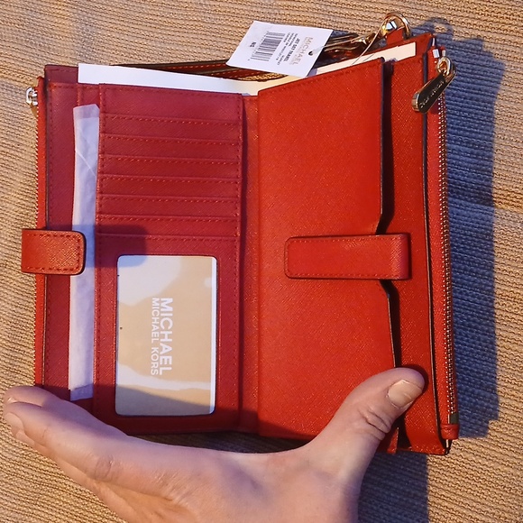 Firm$!Nwt Double Wide Organizer Wristlet Clutch Michael Kors Red Wristlet Wallet - Picture 6 of 11